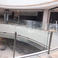 楼梯扶手玻璃